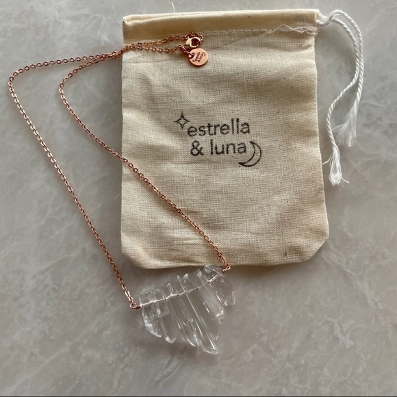 💕Host Pick💕 22K Rose Gold Crystal Necklace - Picture 3 of 3